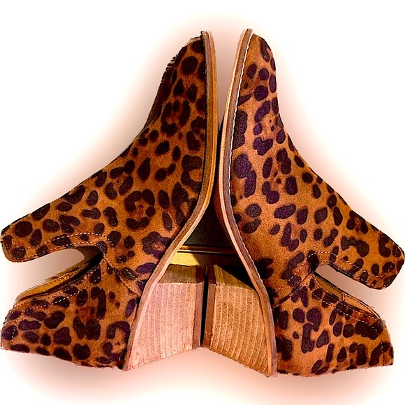 Beast Fashion Leopard Print Ankle Boot Slip On Calf Hair short heel - Picture 6 of 9